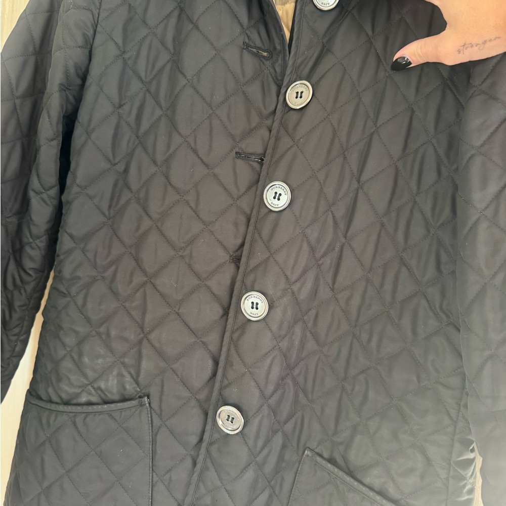 Burberry Nylon Black Quilted Coat with Classic Check Lining - Picture 9 of 11